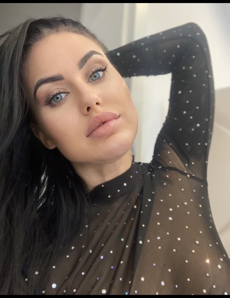 MissDollarDj's tweet photo. 🤐🤐🤐
#goddess #slave #sklave #onlyfansbabe #onlyfansgirl #onlyfans #domina #zahlsau #zahlsklave #geldsklave #feet #feetfethish #lady https://t.co/QJlNAIGSwD
