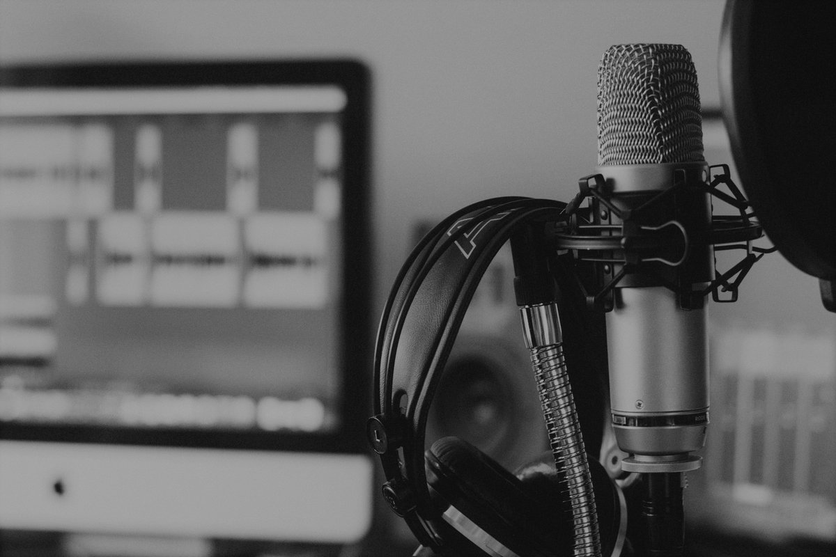 StuartMilesVL's tweet image. Finding the right voice over studio for your needs can be a challenge, but help is at hand! Read these top tips now to find the best studio for your project.

devinevoices.com/blog/how-to-fi…