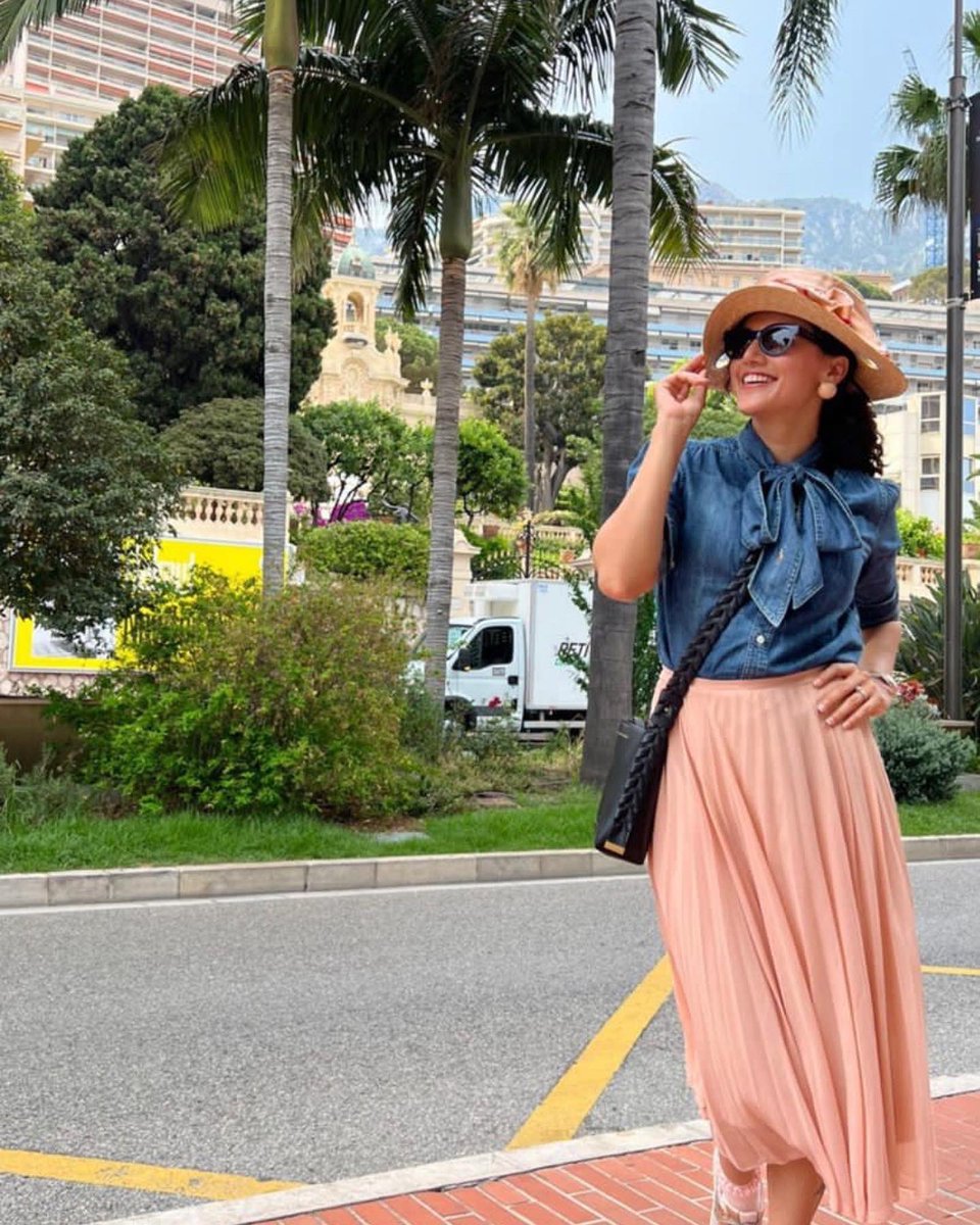 filmfare's tweet photo. The sun in Monaco is doing #TaapseePannu gooood! 💗 https://t.co/lUJdzxrPD2