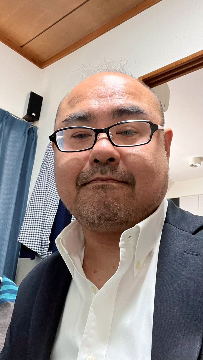 takeshiyaman's tweet photo. 今日はテレワーク予定だったのに、急に呼ばれたからこれから出社します。変なトラブルじゃないと良いけど。 https://t.co/3bvdxM7mxN