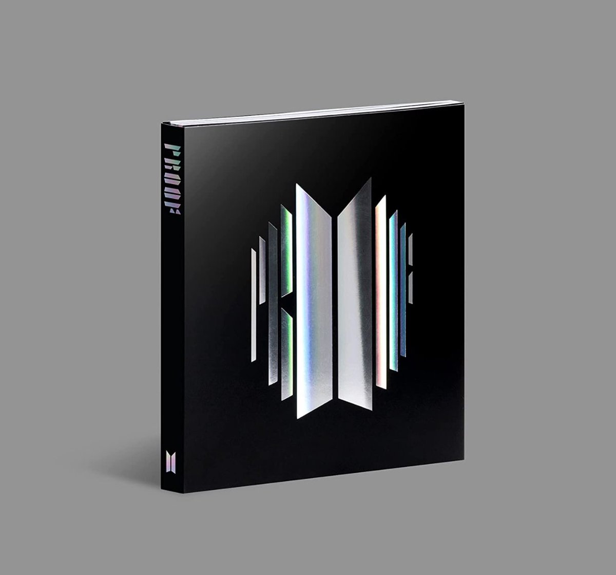 katchTaebear's tweet photo. ✨ BTS GIVEAWAY ✨ 

🌱Unsealed Proof Compact + Mystery Unofficial Merch 

RULES: 
💜 1 winner follower only
💜 Like &amp; RT
💜 comment funniest BTS moment/picture/video/gif for you

🌟Worldwide 🌎
🌟Ends: June 25

 #namjoon #seokjin #yoongi #jhope #jimin #taehyung #jungkook https://t.co/7ou6JIZqWd