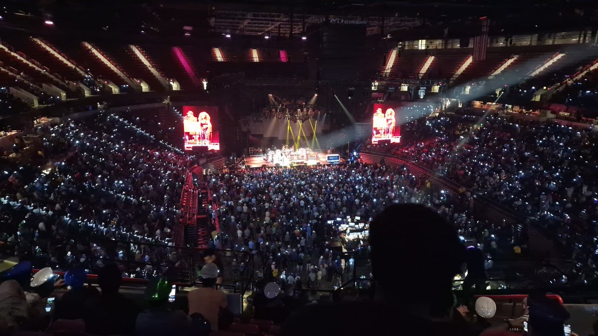 patrickimoh's tweet image. It&apos;s time to party at the @CiscoLive Celebration 🎉 😁 🕺

#CiscoLive #CISCOLive2022