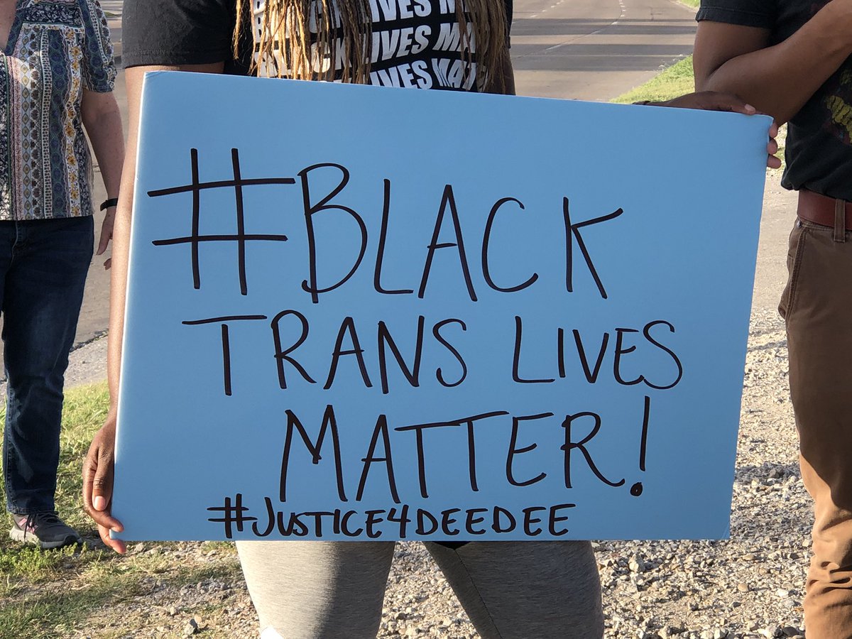 TXOrgProject's tweet photo. Our thanks to all who joined us at this evening’s vigil in Dallas in memory of Dee Dee Hall. 🕯️🕯️🕯️
#JusticeForDeeDee #BlackLivesMatter #blackTRANSlivesmatter https://t.co/Lu3S1iuS51