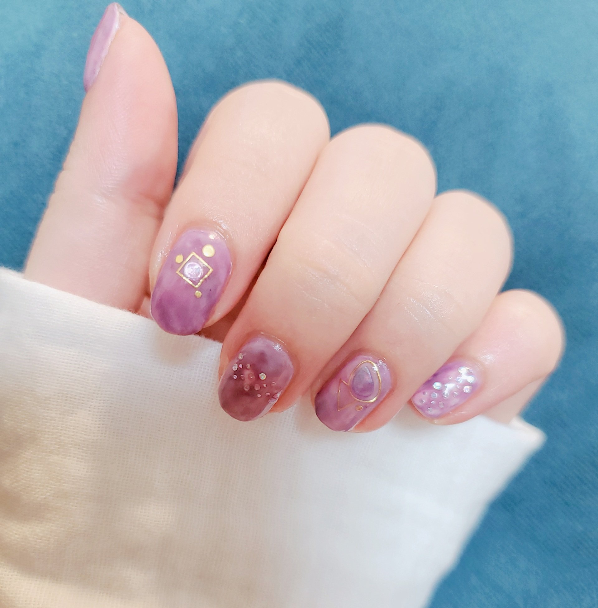 セルフジェルネイル記録用 100均アイテムたくさん ダイソー セリア キャンドゥシールで セルフジェルネイル セルフネイル ダイソー 100均ネイル T Co Qah8n0ypt6 Twitter