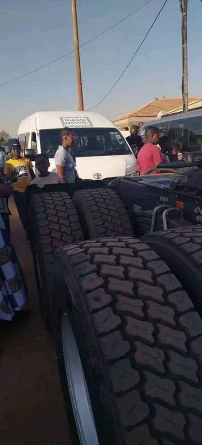 SavageMaveriick's tweet photo. This past weekend a young man was presented with a new Golf 8, a truck, Toyota quantum and R1,2 million as gifts for going to Xhosa initiation school Umgidi ka boy in Delmas by his father 🙌❤️ https://t.co/w9PXLOR8th