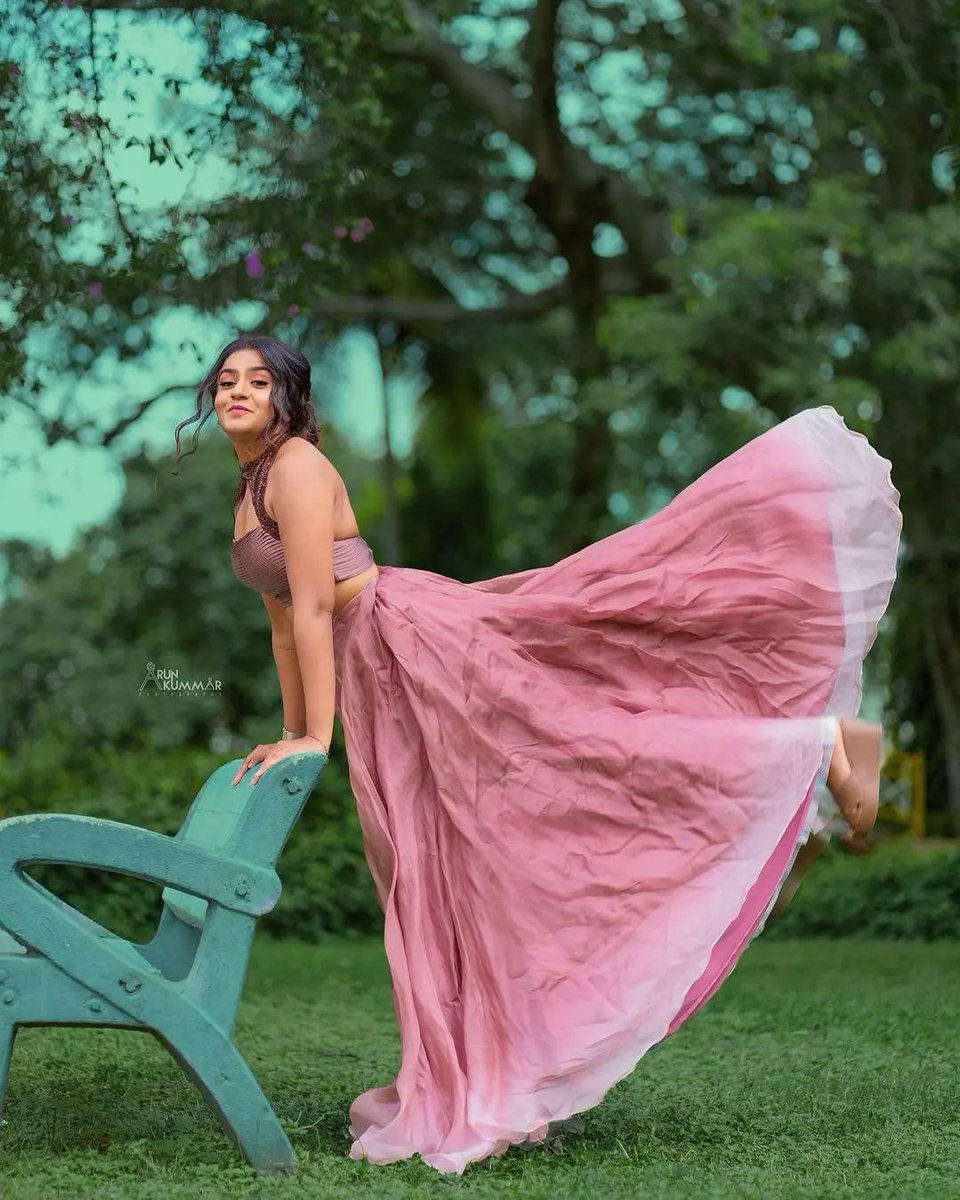 NHeroines's tweet photo. Beautiful #NamrathaGowda All New Cute Pic's. @namratha__gowdaofficial PC:- @arunkummar_portraits #Heroine #KannadaHeroine #KannadaHotActress #HotActress #SerialActress #SmallScreenHeroine #KannadaSerial #KannadaCinema #TakeOneCinemazz #NammaHeroines https://t.co/0k7gWGHnbN