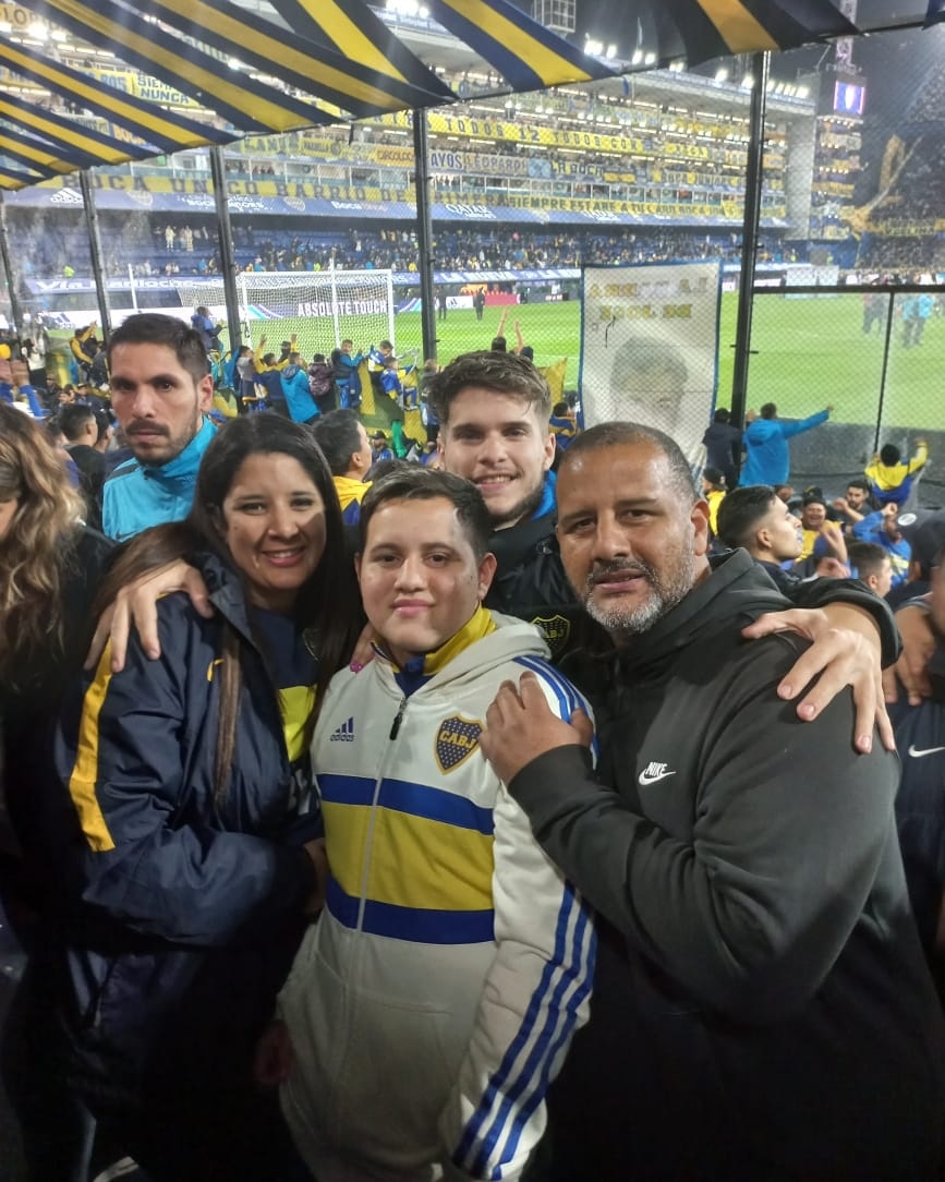 #virreyes presente en la norte baja como siempre 🔵🟡🔵⚽️💪🏾