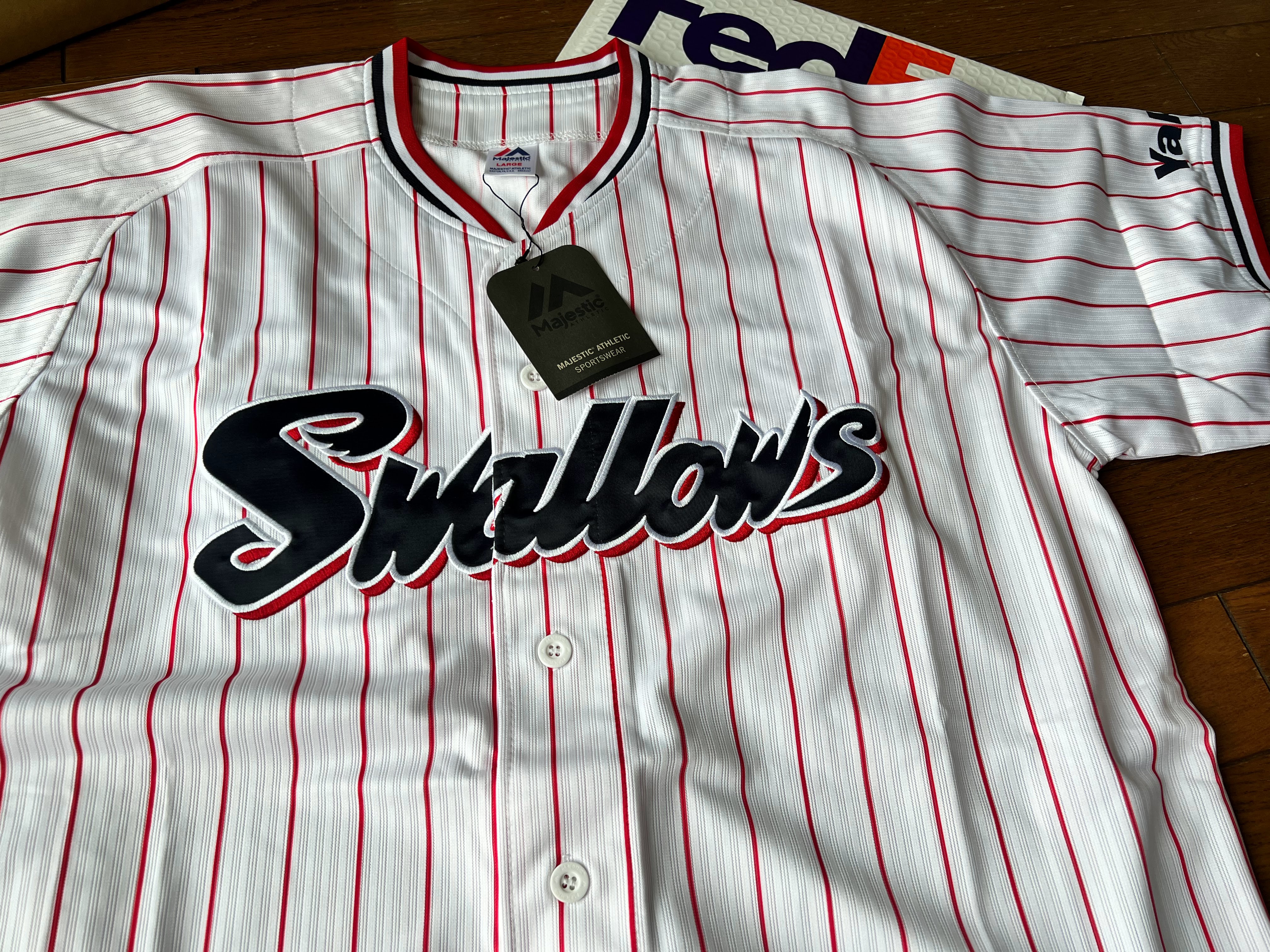 Japan Baseball Jersey Store on X: Order has been shipped to Floral Park,  USA. 2020-2022 Tokyo Yakult Swallows Home Baseball Jersey.   / X