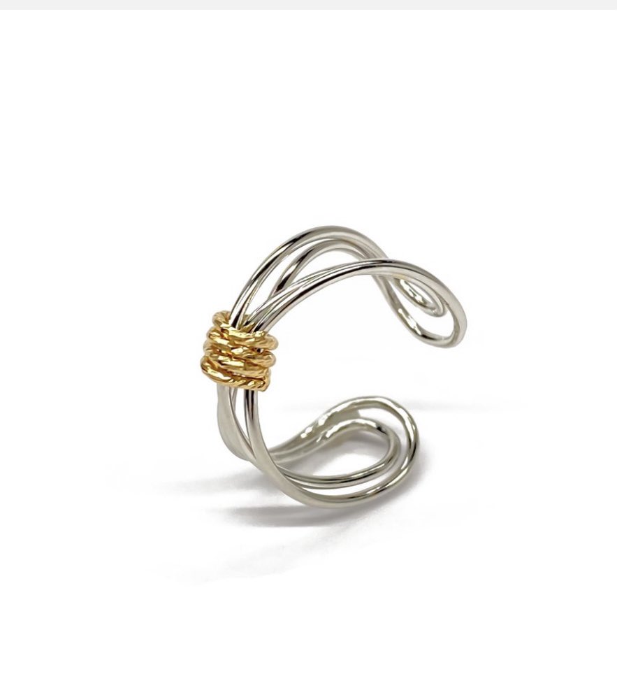 1dkJewelry's tweet photo. 本日も1DK営業中でございます！

当店へご来店の際はマスクの着用と、入り口に設置してあります手指の消毒のご協力をお願いいたします！
 #1DKJewelryworks https://t.co/siV1XOIeos