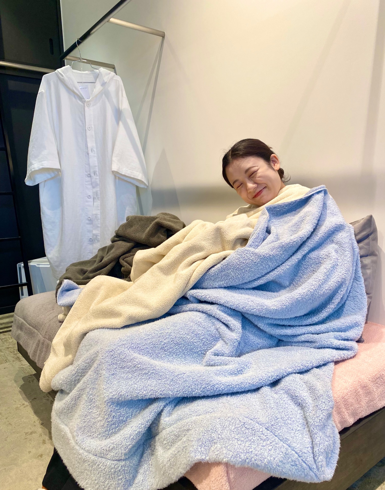 Amazon.co.jp: るび様 るび様を崇める会 ブランケット : ホーム