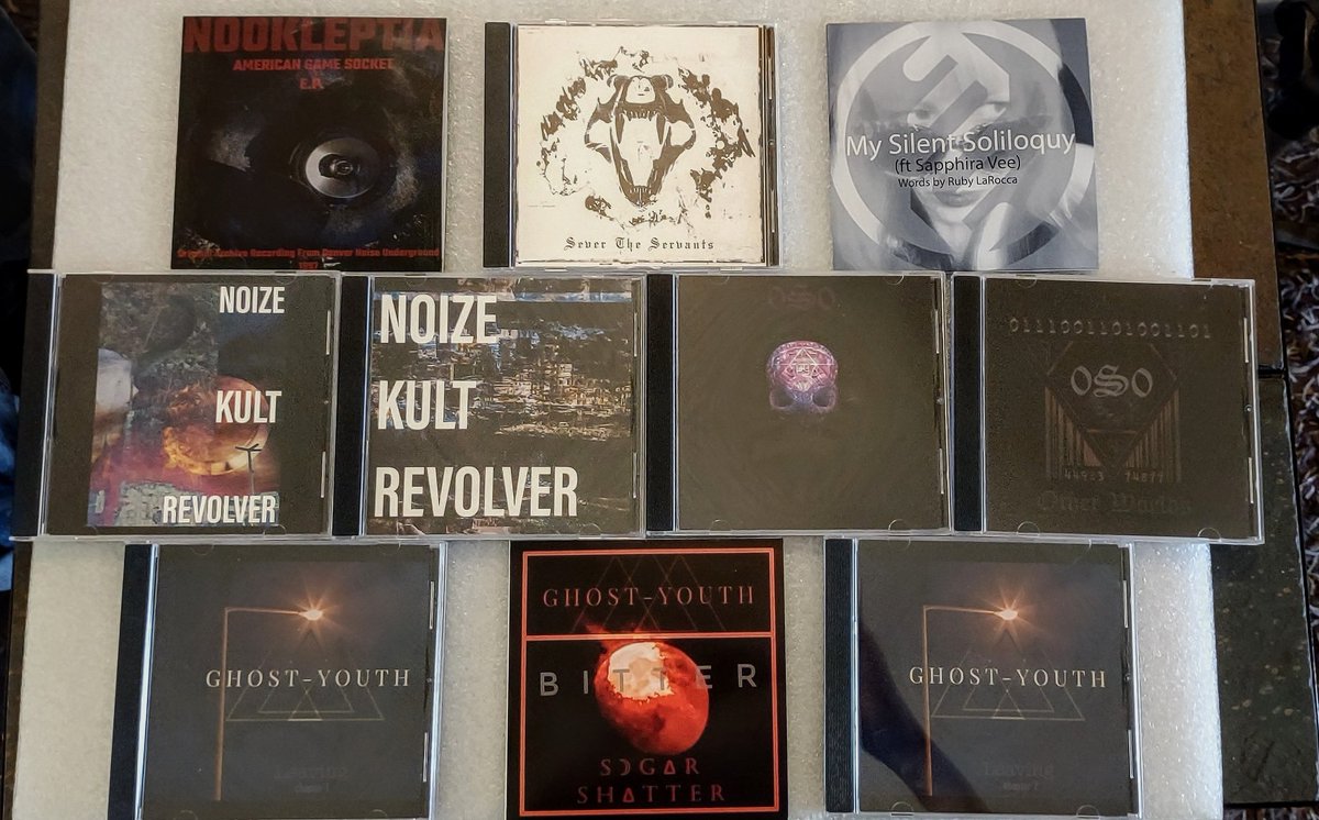 CabalOso's tweet photo. First run of test pressing of Produkt 42 albums. 

Nookleptia: American Game Socket EP
Sever the Servants: Sever the Servants
Microwaved: My Silent Soliloquy ft Sapphira Vee
Ghost-Youth- Leaving 1&amp;2, Bitter/Insult to Injury

https://t.co/gI8pB5AJVC https://t.co/CSZhCHgAwd