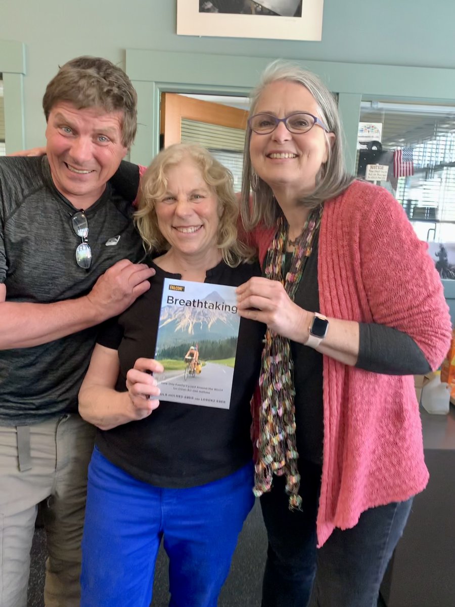 officexpats's tweet photo. Reminder: Book Launch Party for Paula and Lorenz, Thursday, 4:30, upstairs in the Pavilion - https://t.co/8SzzmQkVRg https://t.co/cwhIP7gUKE