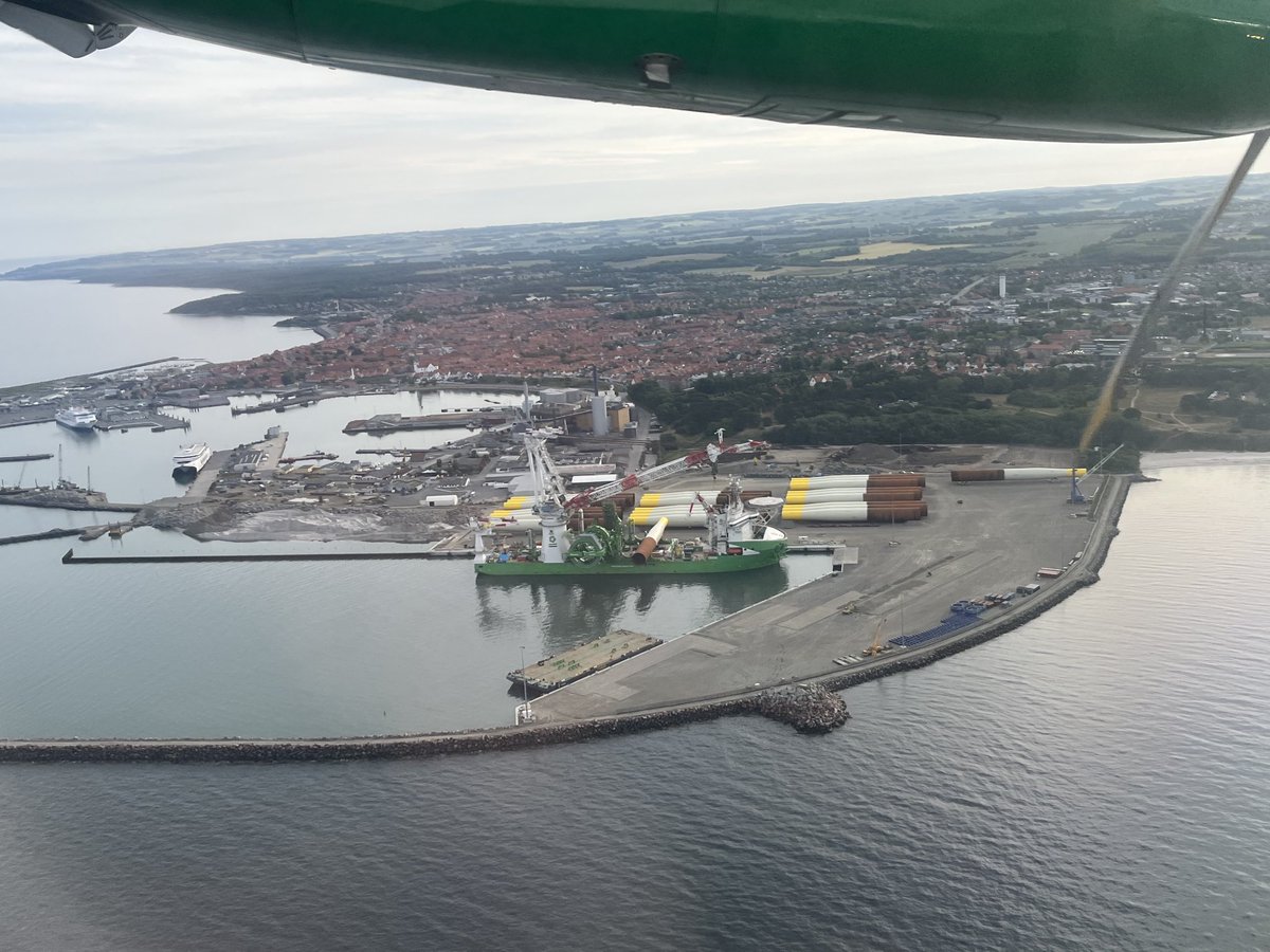 Lars Holm Nielsen (@larsholmn) on Twitter photo Rønne Havn i sigte. Så er der ikke langt til Allinge, hvor Postbåden Peter ligger i havnen og vil være centrum for de kommende dages #blaadk debatter mv på #fmdk #dkpol #dkbiz <a href="/DanskeHavne/">Danske Havne</a> Rønne Havn i sigte. Så er der ikke langt til Allinge, hvor Postbåden Peter ligger i havnen og vil være centrum for de kommende dages #blaadk debatter mv på #fmdk #dkpol #dkbiz <a href="/DanskeHavne/">Danske Havne</a>