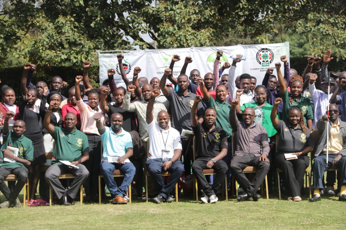 GreenArmyKenya's tweet photo. The 2 Days N. Rift Youth Leaders Voter Education training held in Eldoret, came to an end yesterday. 

The training conducted by @IEBCKenya with support from @UNDPKenya seeks to impart electoral knowledge &amp; increase civic participation among youth. 

#MappingKenyaGreen #GE2022 https://t.co/u6Kb8vStF7
