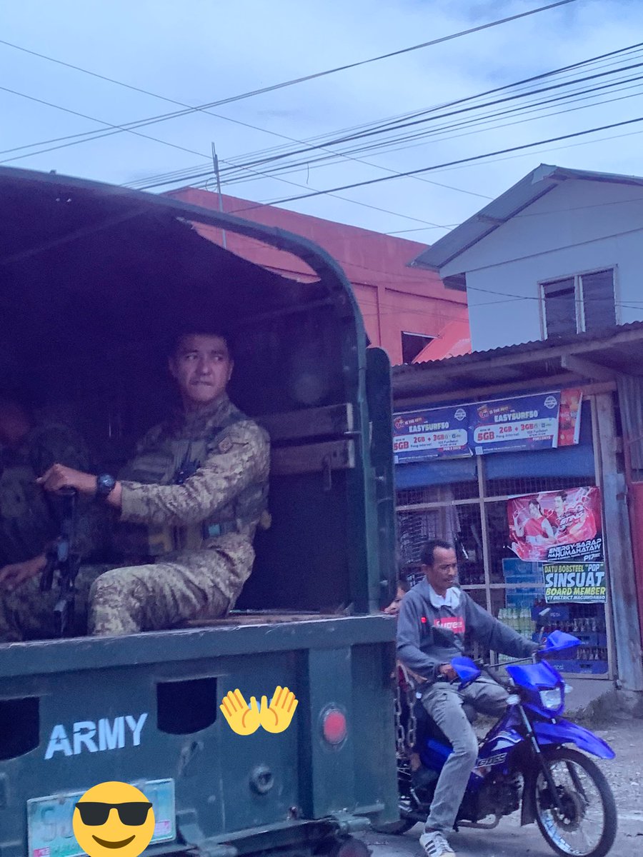 Emanon882's tweet photo. sana ituloy na talaga ang military training kay murag lami na gyud iapil…
#hiSir https://t.co/4eZH1oWOVQ