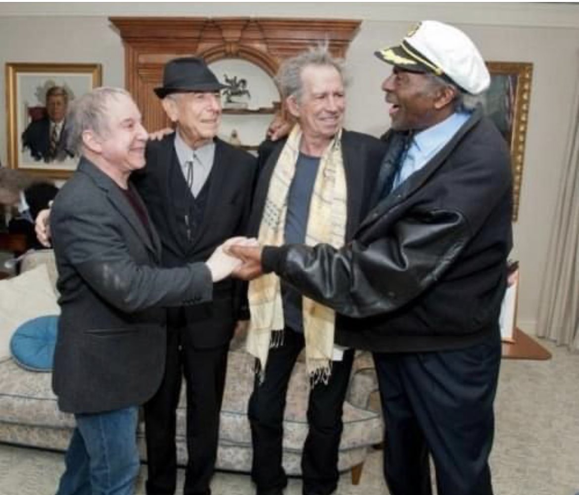 franswijngaarde's tweet photo. Aardige muzikale ontmoeting #4legends https://t.co/LV7Wh04m3u
