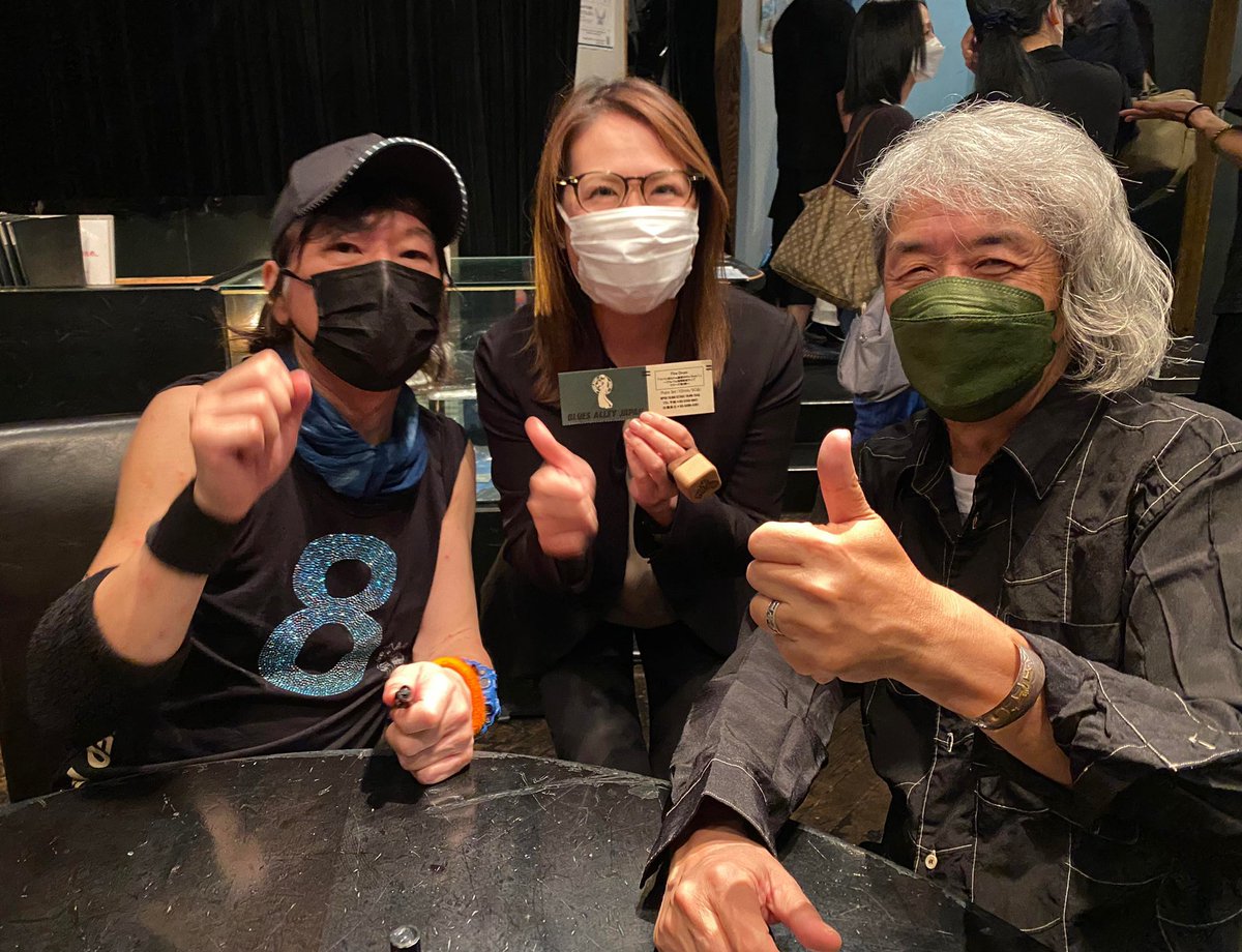 ccc_k2c's tweet photo. 昨日はFire Drumの初有観客ライブに参加してきました㊗️
生音の迫力と合奏の楽しさ‼️
すべての音がかっこいい🤣🤣🤣
井上さんのクレイジーキャッツの思い出、またろうさんの落語など貴重な話がたくさん聞けました。新曲増えますように🙏
#井上鑑 #三沢またろう #firedrum https://t.co/wondgQr0Bp