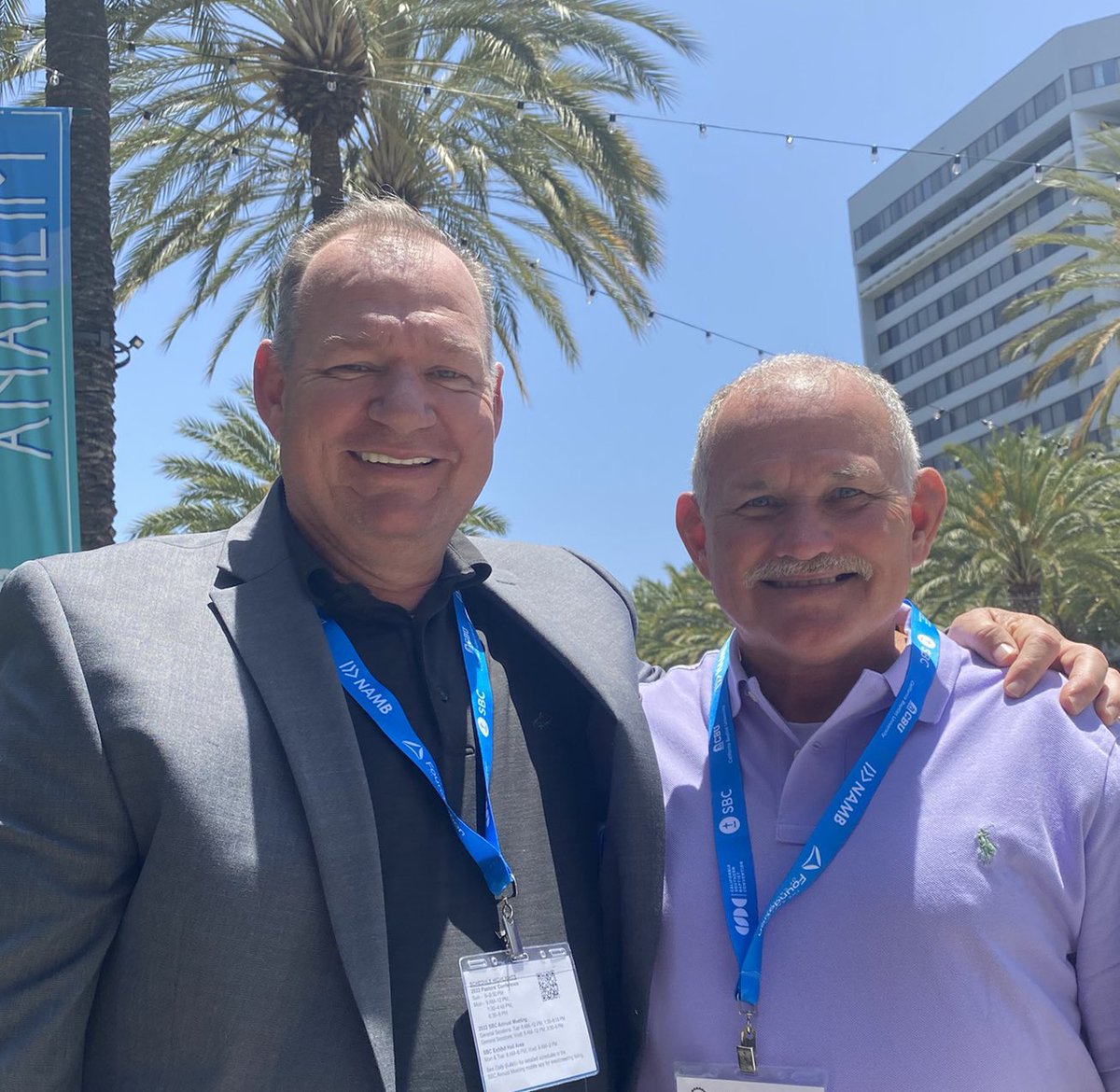 BrothahDee's tweet photo. So glad I ran into Andrew Johnson, the nephew of M.C. Johnson, who was my father in the faith. We had never met before, but I remembered seeing him in a picture and I introduced myself to him. This was his 1st convention to ever attend and I ran into him in Anaheim! God is good! https://t.co/aRZYdv4nSq