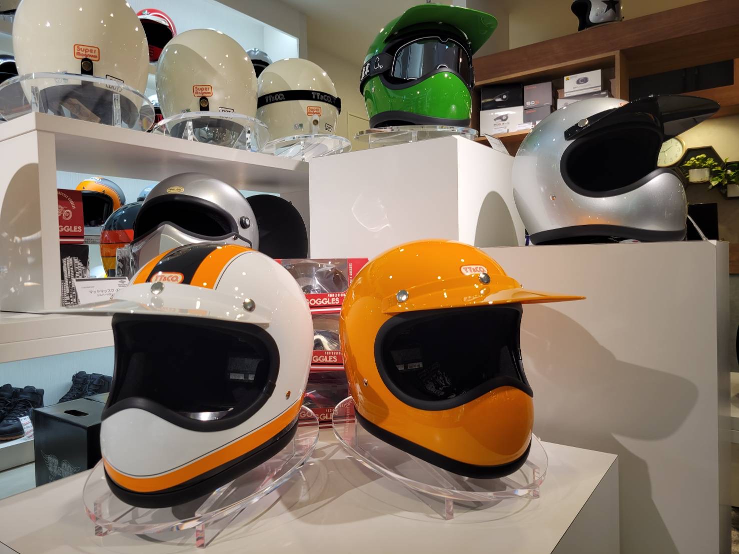 本物品質の TT&GO スキャロップ カスタム塗装 ヘルメット トゥーカッター セキュリティ・セーフティ