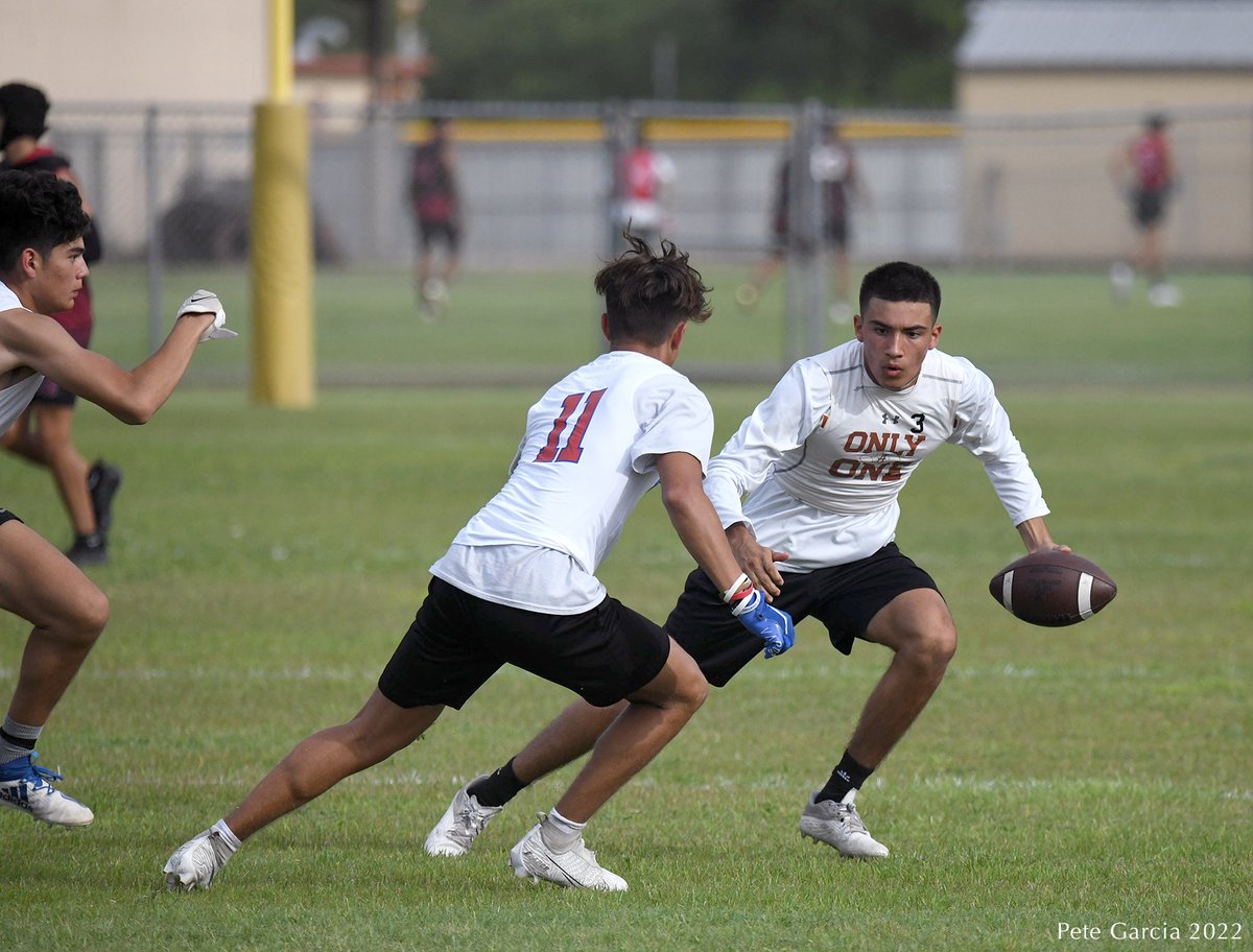 Some of my favorites from the Alice 7-on-7 games and lineman challenge this week! <a href="/AliceAthletics1/">@AliceAthletics</a> <a href="/EchoNewsJournal/">Alice Echo-News</a> <a href="/ChrisThomasson7/">Chris Thomasson - KIII Sports</a> <a href="/KRIS6sports/">KRIS 6 Sports</a> <a href="/CallerSports/">Caller Sports</a> <a href="/dctf/">Dave Campbell's — TexasFootball.com</a>