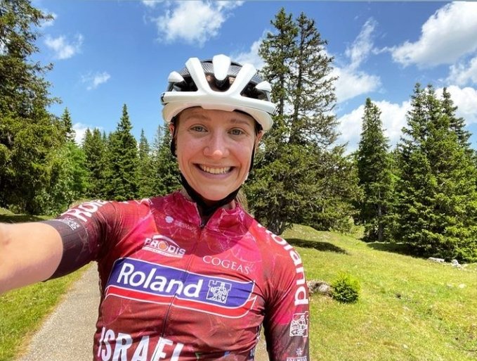 Hello <a href="/GabbyTraxler/">Gabby Traxler</a> !

Happy to see a new face on our team ! Gabrielle TRAXLER will race for us the <a href="/tds/">Tour de Suisse</a> !