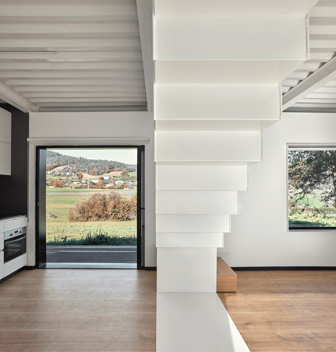 _neoblock's tweet photo. ¿Qué es una vivienda modular y qué necesitas saber antes de tener una? Muchos son los interrogantes que nuestro público nos plantea en algunas ocasiones. Hoy los resolvemos en nuestro blog. https://t.co/CkpqNtT0wh #CasasNeoblock #BeModular #ConstruccionModular #Industrializacion https://t.co/G5fafjS2yn