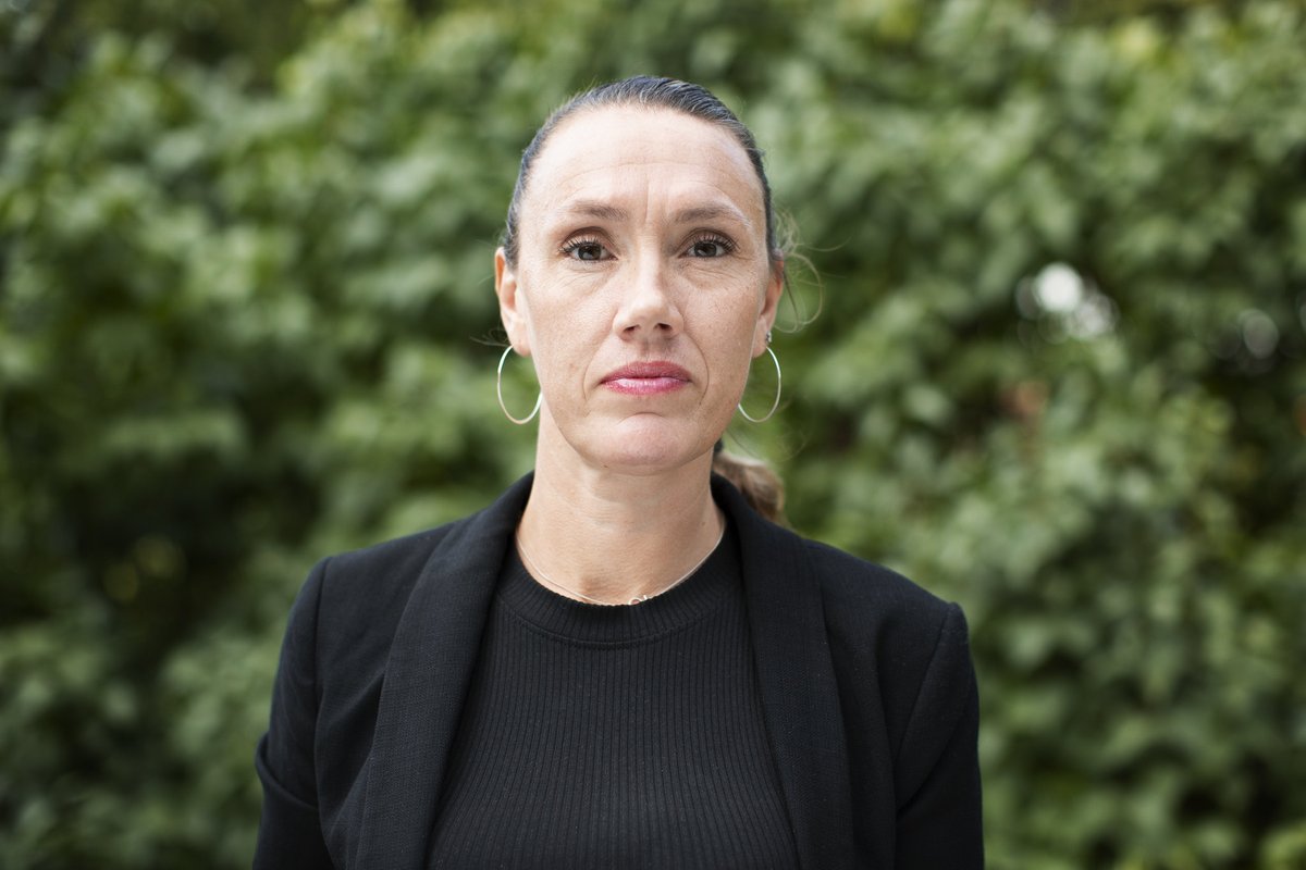 fempers's tweet photo. KRÖNIKA: ”Så här kan det inte vara en sekund till.”
Maj Karlsson, @vansterpartiet, om sjukvårdens misslyckande med att hjälpa den som har endometrios.
🔗https://t.co/jgOWELk0g7 https://t.co/8BSHQTGsJi