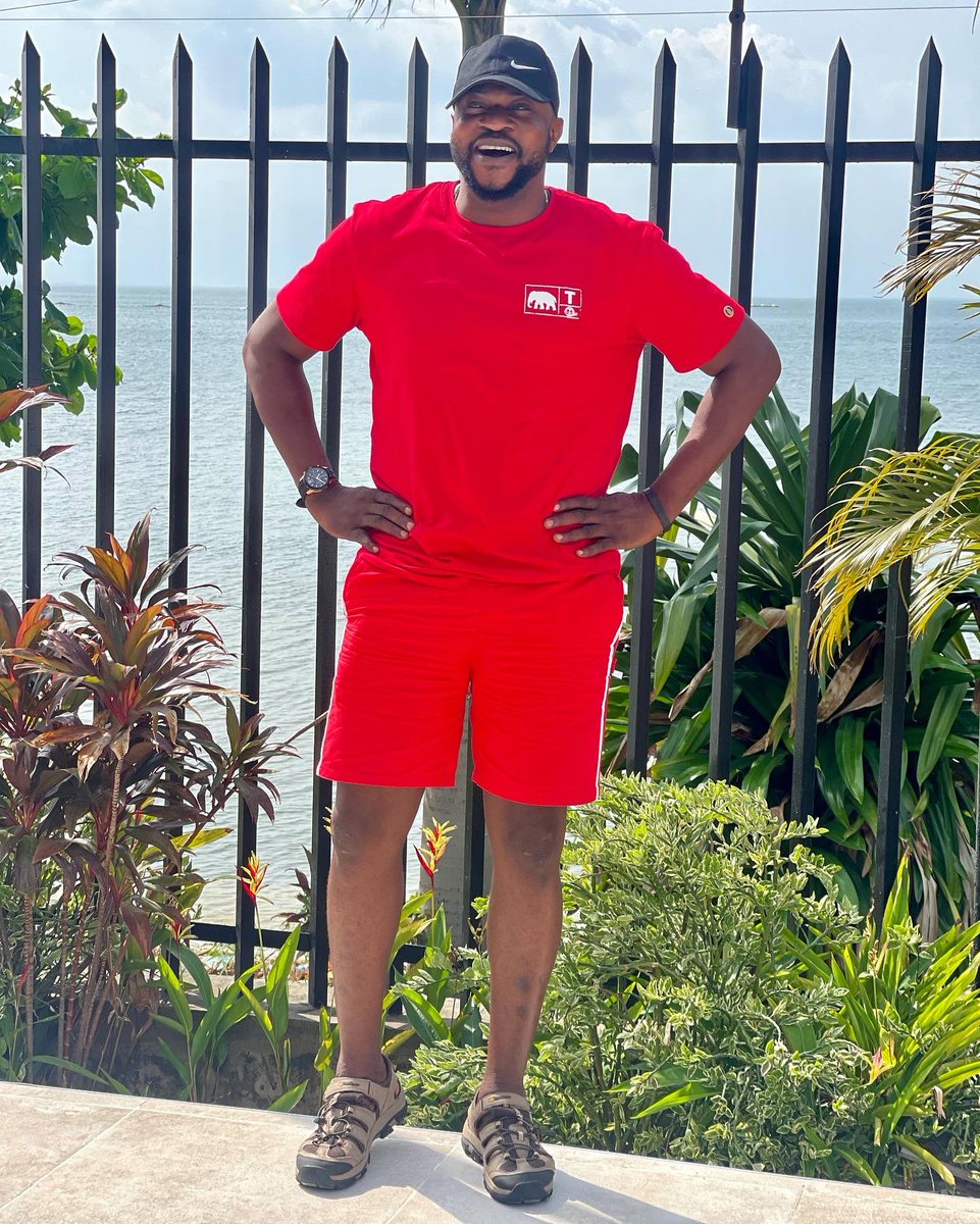 Gentle boy in Red ❤️😀