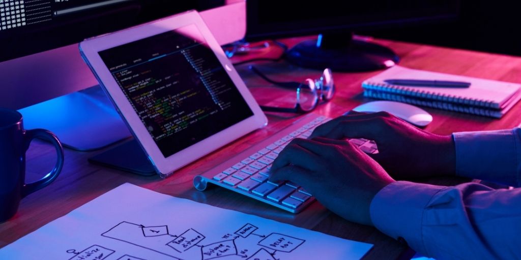 reactev's tweet image. 3 benefits of ‘algorithmic pricing’:
1. Unification of the market. 🛒
2. Personalisation. 💯
3. Secure implementation. 💪

To find out more, visit our blog. 👇
reactev.com/blog/what-is-a…

#dynamicpricing #pricing #algorithmicpricing