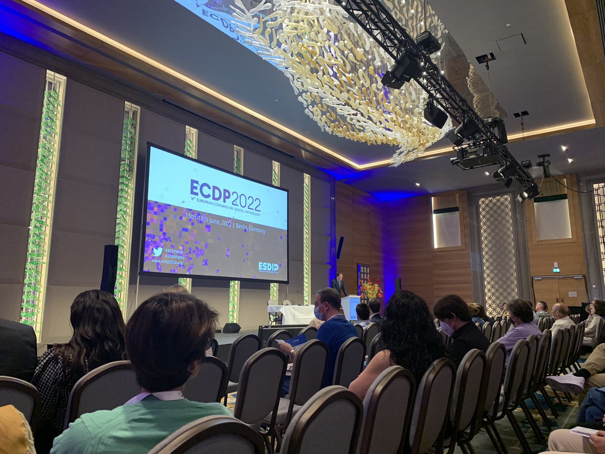vidiemme's tweet image. #ECDP2022 starting now #digitalpathology @ESDIPatho