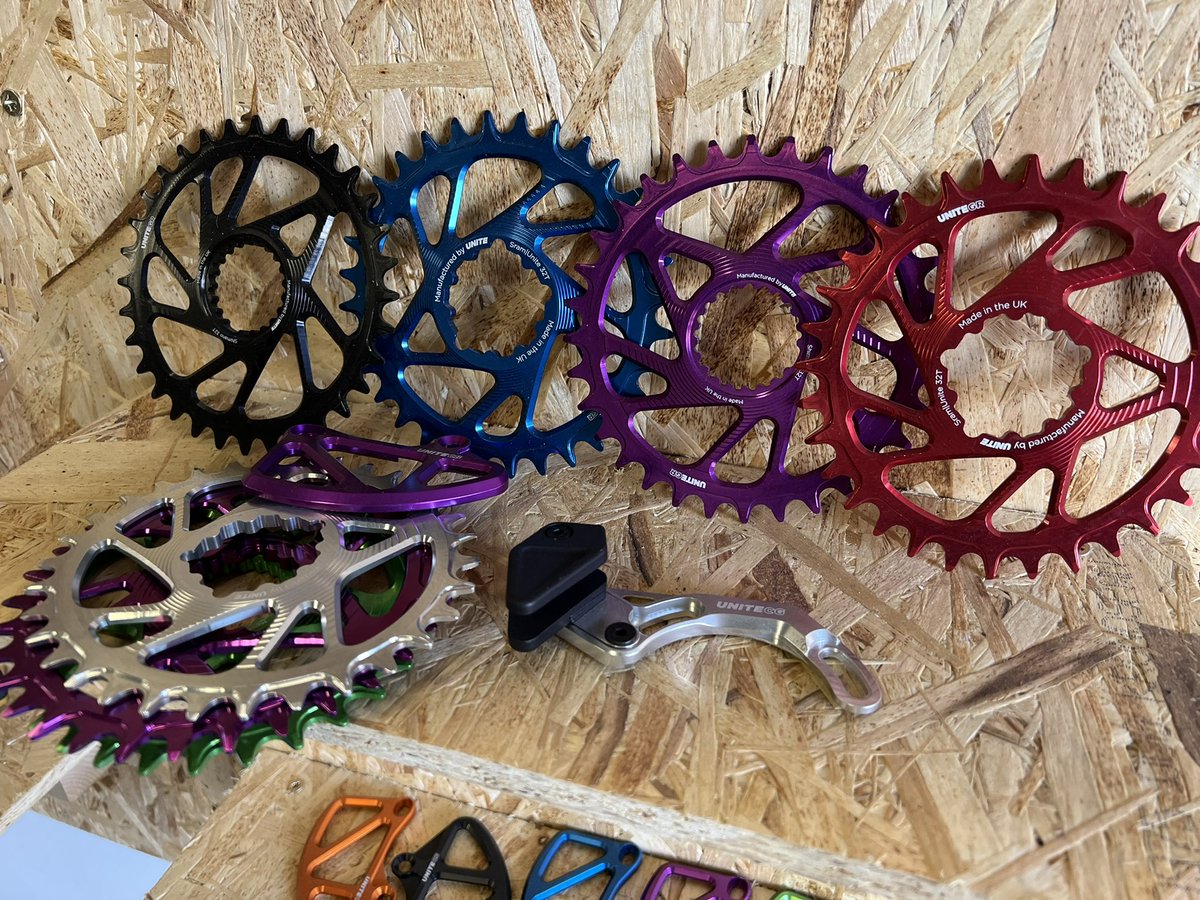 Thanks to Unite Co. for a great visit today. 
Technology from <a href="/wmtcnc/">Whitehouse Machine Tools</a> on show from the bike accessory manufacturer that exports around the world!
#ukmfg #bikelife