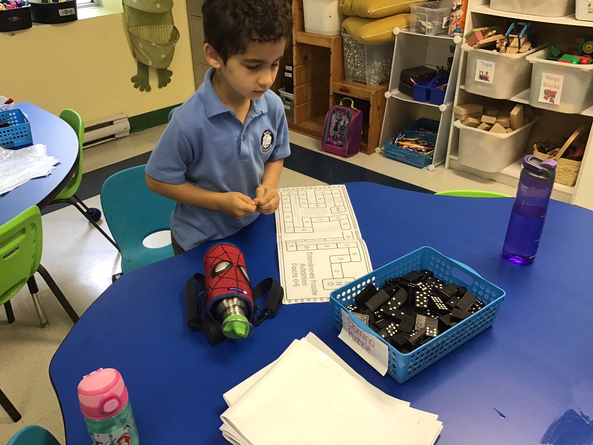 MsSpecksClass's tweet photo. Playing some #math games to start our mini day!  #teamworkmakesthedreamwork #mathISfun https://t.co/MtcpF2OQGQ