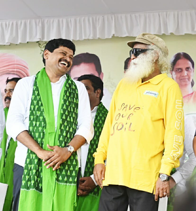 SantoshKumarBRS's tweet photo. We, The Family of #GreenIndiaChallenge immensely happy and proud to kick start another exciting year as we have completed 4 years in the service of Mother Nature and for the safer world of tomorrow. Into mighty 5th year with a bang.

#GIC 5.0 

1/2 https://t.co/kiPSecVqM0