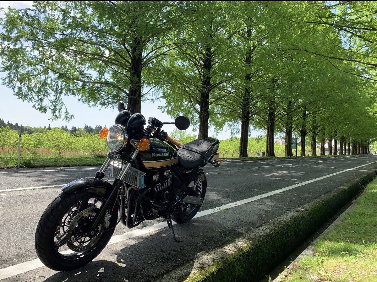 車両の盗難です‼︎
長浜市木之本町で
昨日15日夕方18時過ぎから今日16日の昼過ぎの間で盗まれてます
一箇所で2台盗まれてます
画像のCBRとゼファーが盗まれました
些細な情報でもいいので、何か有りましたら連絡頂きたいです！
お手数ですが拡散宜しくお願い致します
因果応報や
犯人は必ず天罰喰らう