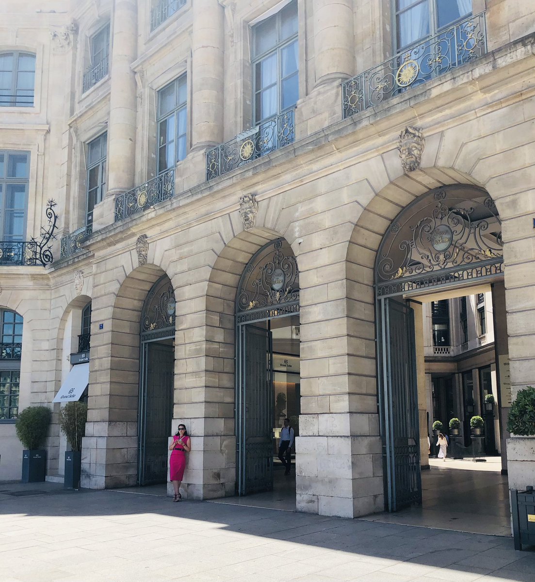 Carine Adan tweet media