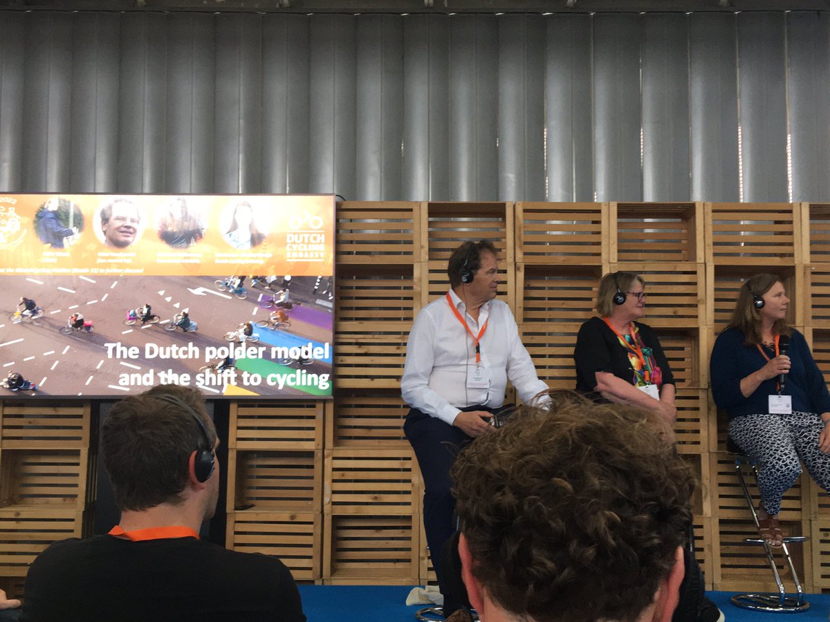 CyclingLeitrim's tweet photo. Pilot, pilot, pilot. Learn, learn, learn. And save some of the budget for evaluation. Wise words from the #dutchcyclingembassy @VelocitySeries #vc22 @CycleGort #CyclingAdvocatesIRL https://t.co/7pjqTzD3he