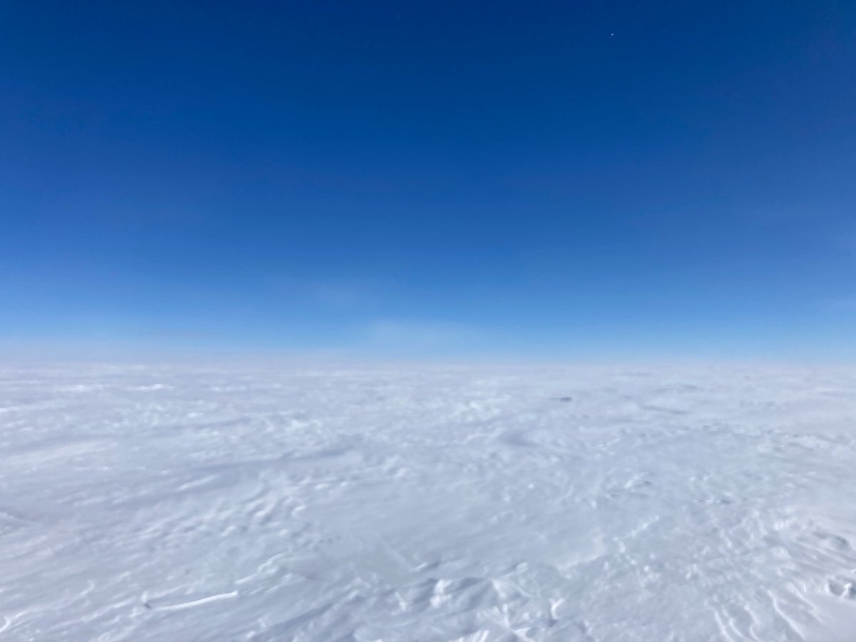 RNO_Greenland's tweet photo. Staring in the abyss. Sometimes it is easy to forget how remote our bubble at #summitstation is. https://t.co/wfoomTnw5R