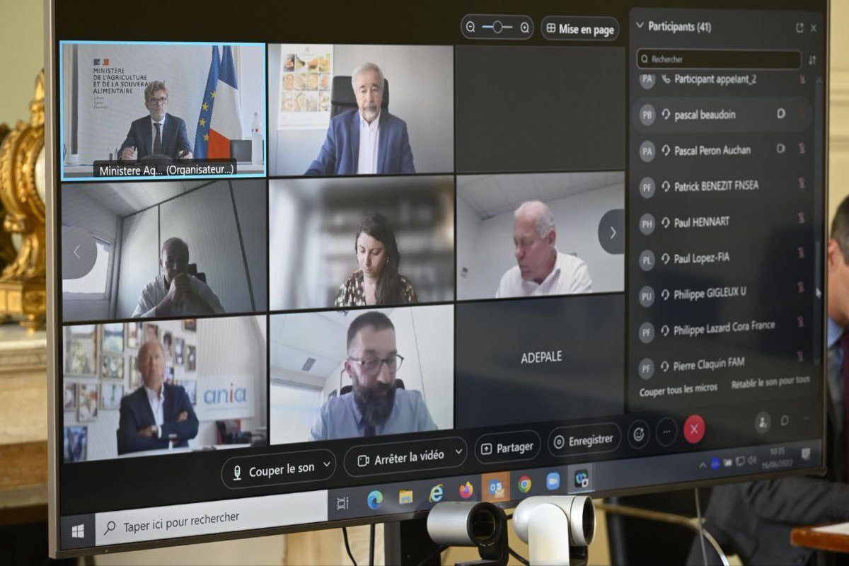 🖥 Comité hebdo de suivi des relations commerciales face au conflit en Ukraine

Un message clair : la hausse des coûts impose responsabilité et solidarité sur notre chaîne alimentaire. Chaque acteur doit s'en saisir et accélérer. Désormais, il faut passer de la parole aux actes.