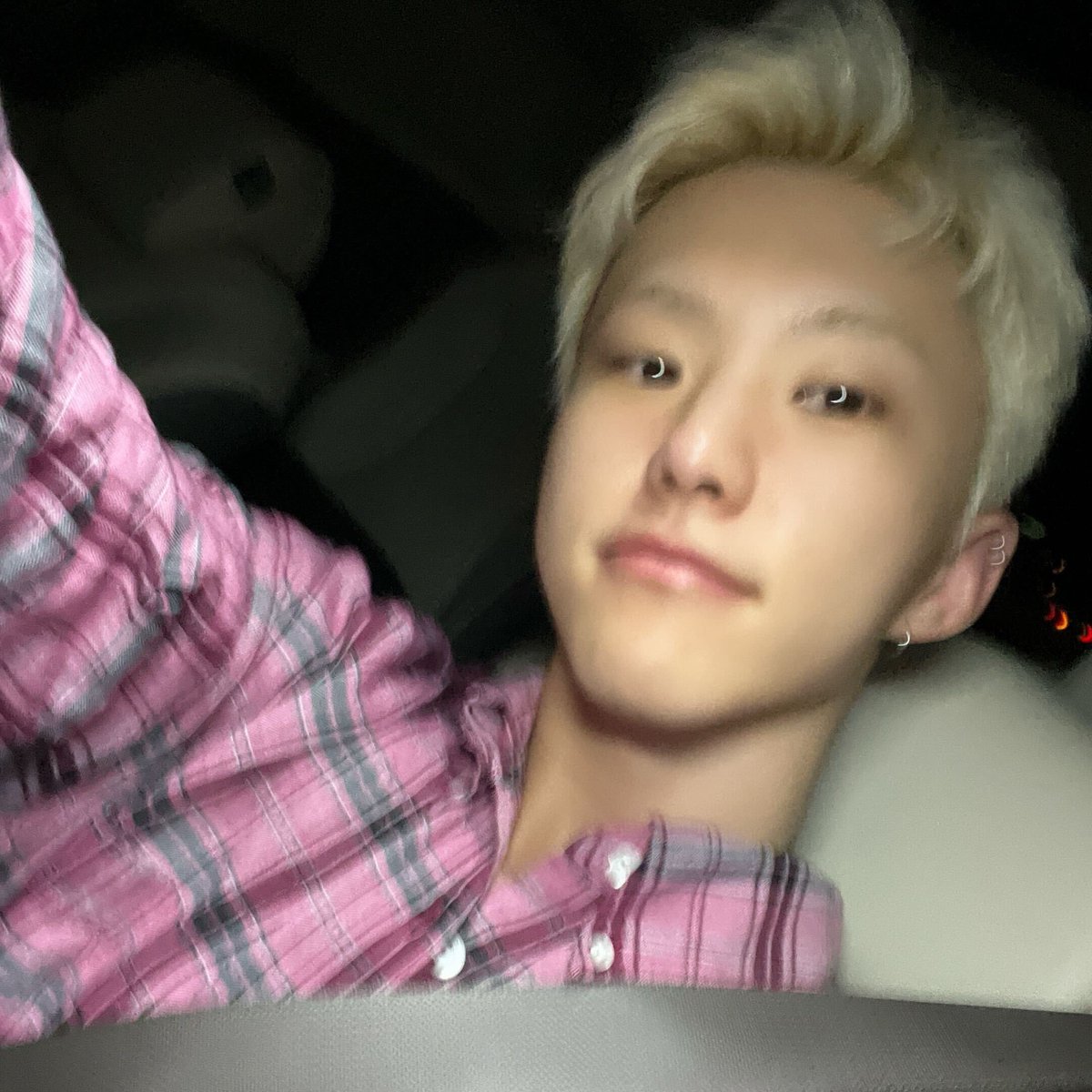 soonienars's tweet photo. Pip pip hey lov u😆💘

[#CSD #CaratSelcaDay #CARAT #HOSHI
#호시 #SEVENTEEN #세븐틴 ] https://t.co/JNRYcSCvIW