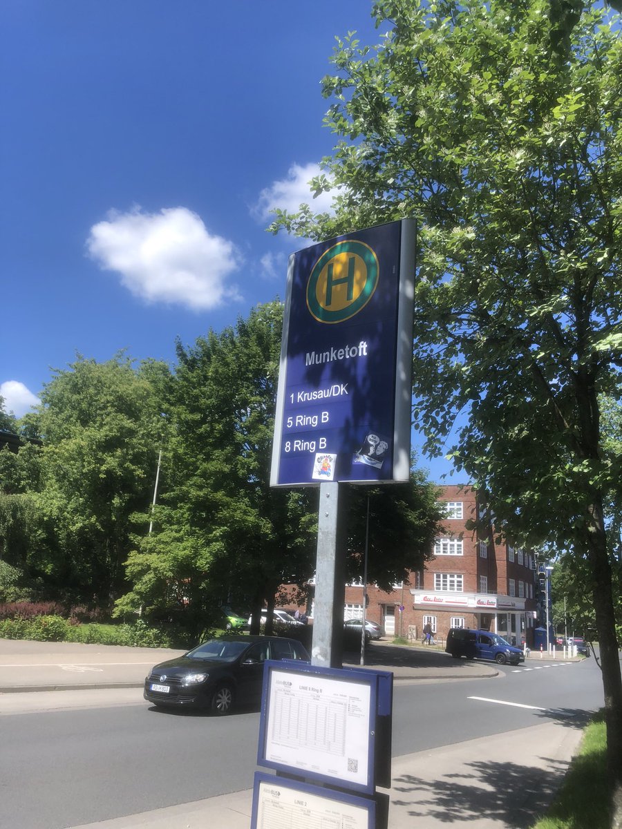 willi_schewski's tweet photo. Heute meine erste reine #NeunEuroTicket #Fotografen #Recherche Tour vom #Munketoft #Flensburg nach #Harrislee #Wassersleben, Bus übervoll, dichtes Gedränge ab #ZOB https://t.co/QMQmdDyxDW