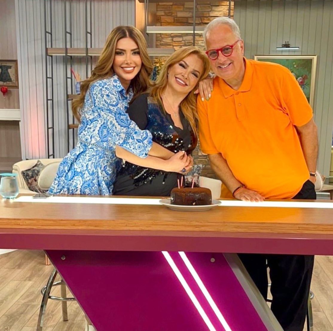 BEYAZ MAGAZİN HAFTA İÇİ HER GÜN 08.45 TE BEYAZ TV DE <a href="/neledmedid/">DidemDelen</a> <a href="/beyaztv/">BEYAZ TV</a> <a href="/BeyazMagazin/">Beyaz Magazin</a> #beyaztv #magazin #beyazmagazin #kanald #startv #atv #exxen #puhutv #showtv #ucankustv #foxturkiye #blutv #digiturk #tv8 #didemdelen #istanbul  #ddfc  #sunucu #tv #sinema  #oyuncu  #sanatçı