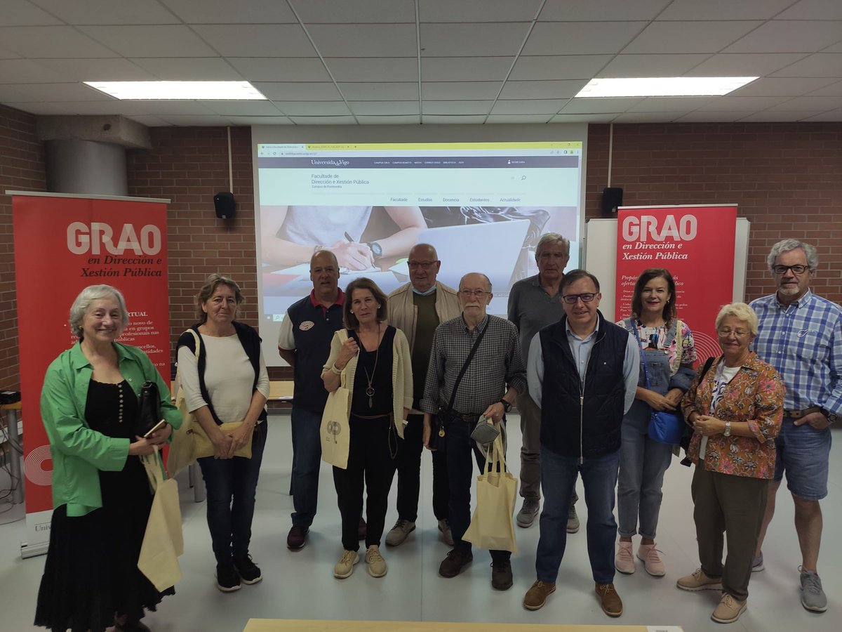 cratofobia's tweet photo. Qué gozada trabajar con #seniors #AlianzasDXP @asaexs 🤩🤩
Ya llevamos 20 años de camino recorrido ... y ahora volvemos a recorrerlo de nuevo juntos 🤝🤝
@GraoDXP 
@facdxp 
@vicerreitoriaPO 
@uvigo https://t.co/nN9XF0W7Wz