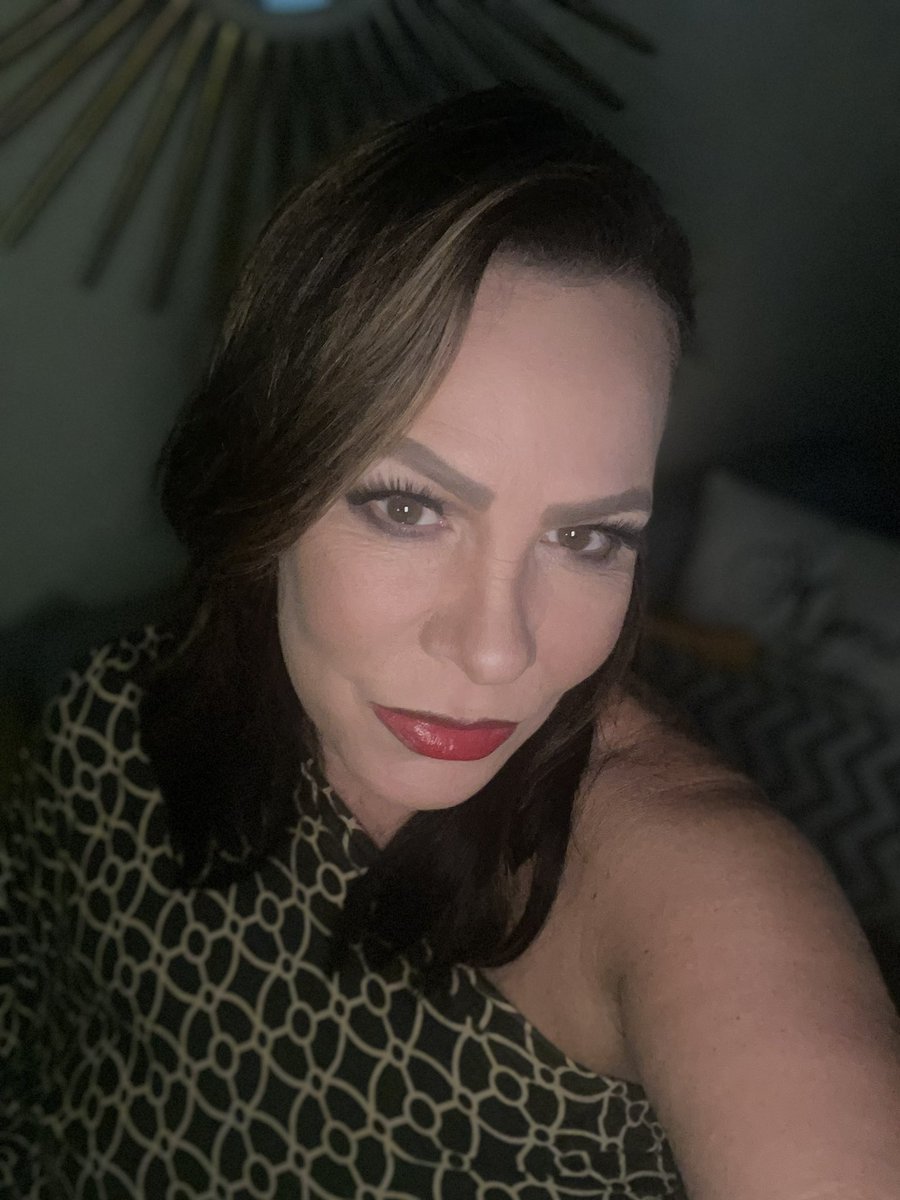 MichelleDim62's tweet image. Get moving! Life waits for no one! #healthcaresimplified #SmallBusiness #insuranceagent