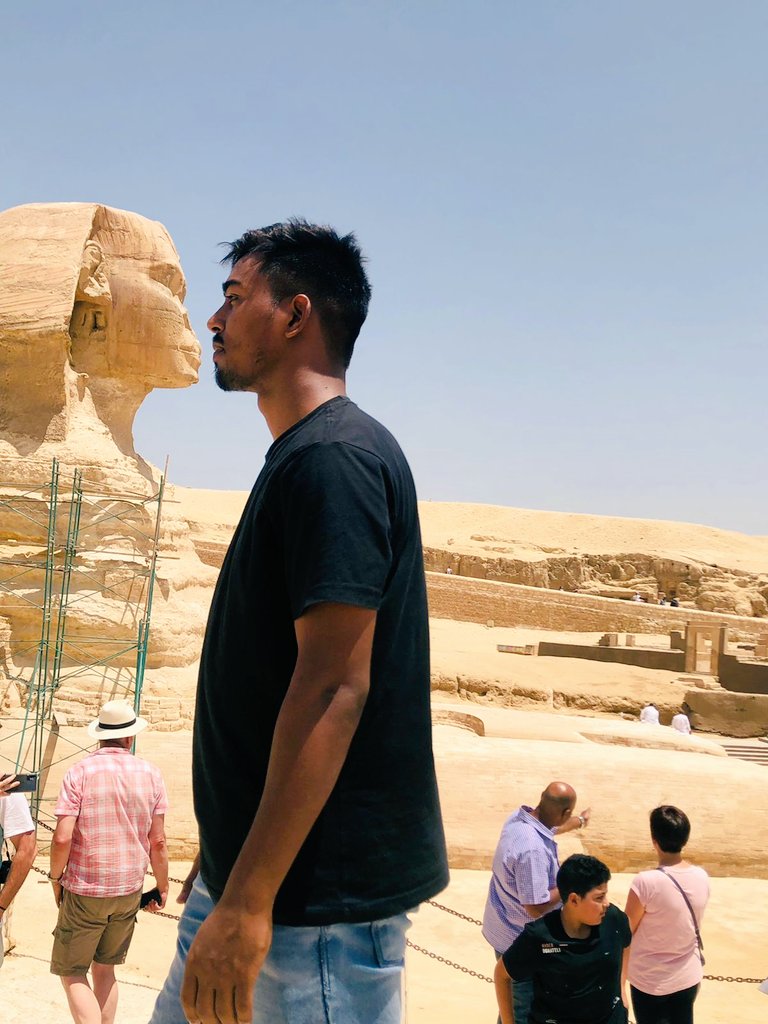 दुनियाँ के सात अजूबों में से एक । 
Pyramid of Giza , Cairo Egypt.
<a href="/indembcairo/">India in Egypt</a> <a href="/MfaEgypt/">Egypt MFA Spokesperson</a>