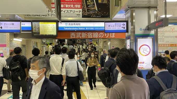 人身事故 西武新宿線 花小金井駅 小平駅間で人身事故発生 運転見合わせ 新宿線死亡で駅に人の群れ 現地の画像 まとめダネ