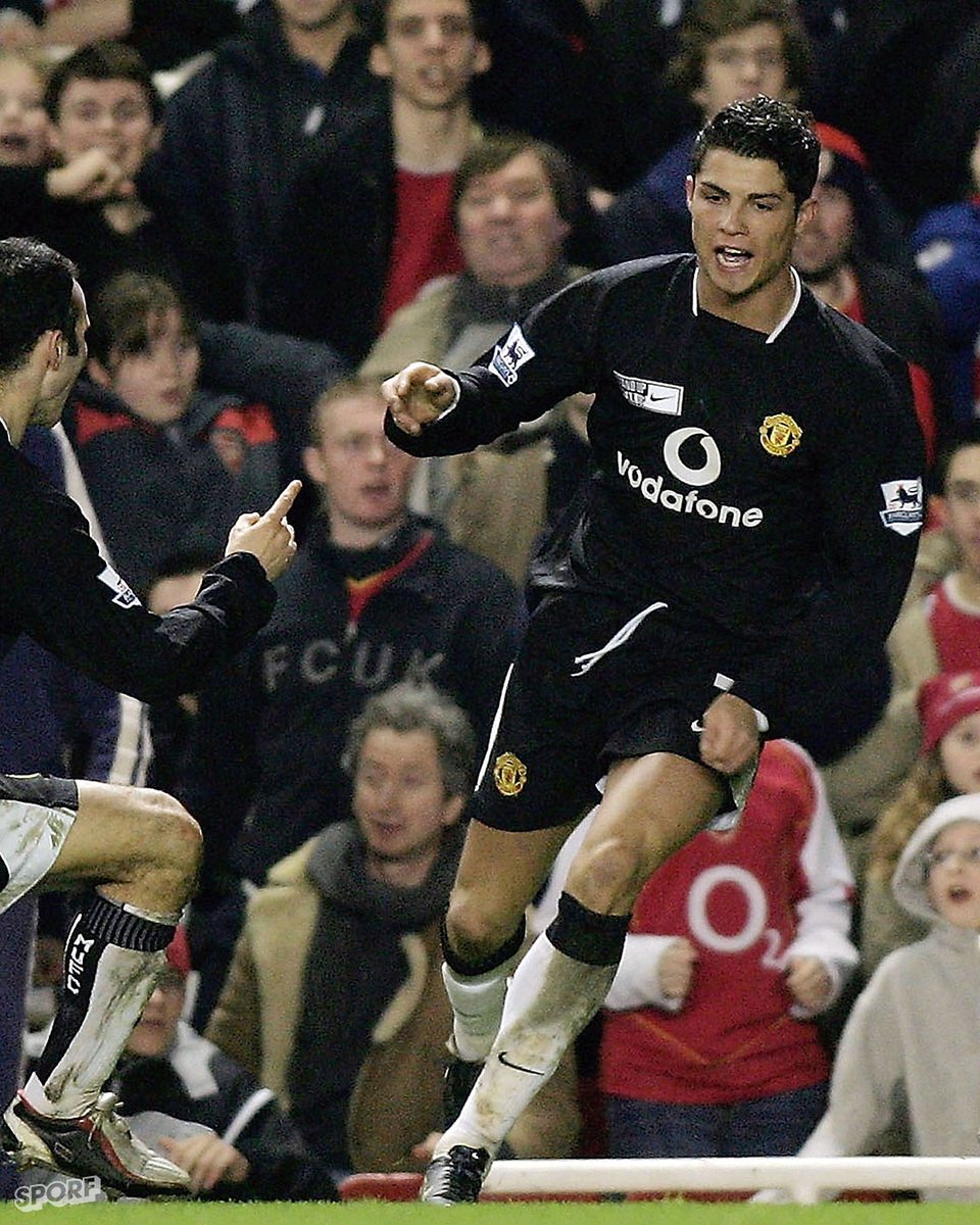 Sporf's tweet photo. 🏟 Highbury, Thierry Henry, booed by @Arsenal fans…

🔥 19 year-old @Cristiano wasn’t phased https://t.co/E1io5c7q8T