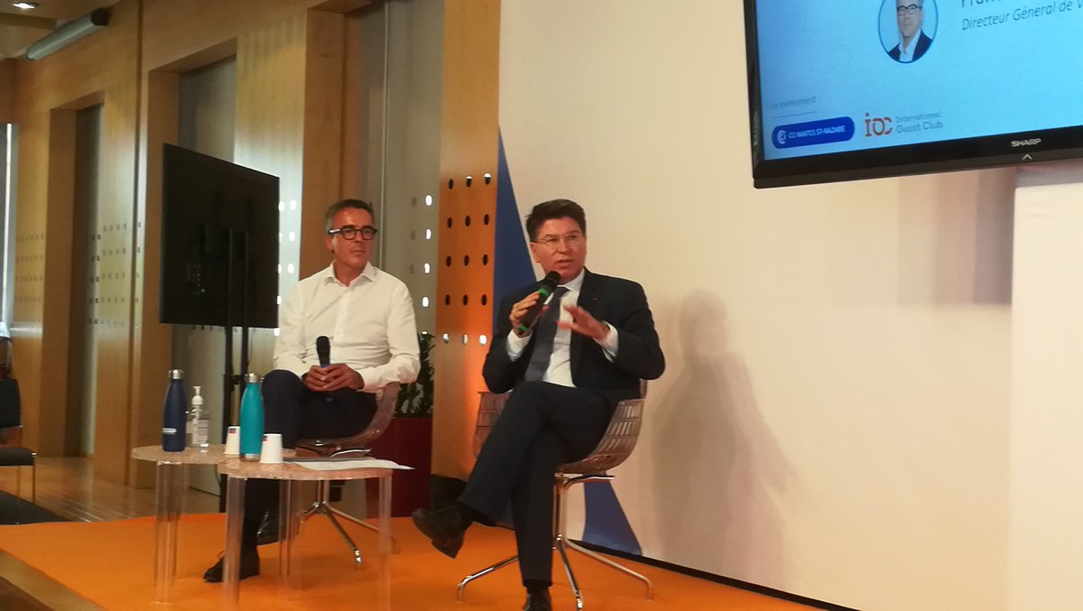 ClubIOC's tweet photo. #VUMN @CCINantes 
Premier plateau avec Franck Grimaud @valnevaSE et @PhilippeElsair Directeur Général du CHU de Nantes pour échanger sur : L’art de diriger en période d’incertitudes, la place du leadership et la vertu de la décision dans la dynamique de la réussite. https://t.co/bsPHUxzKBg