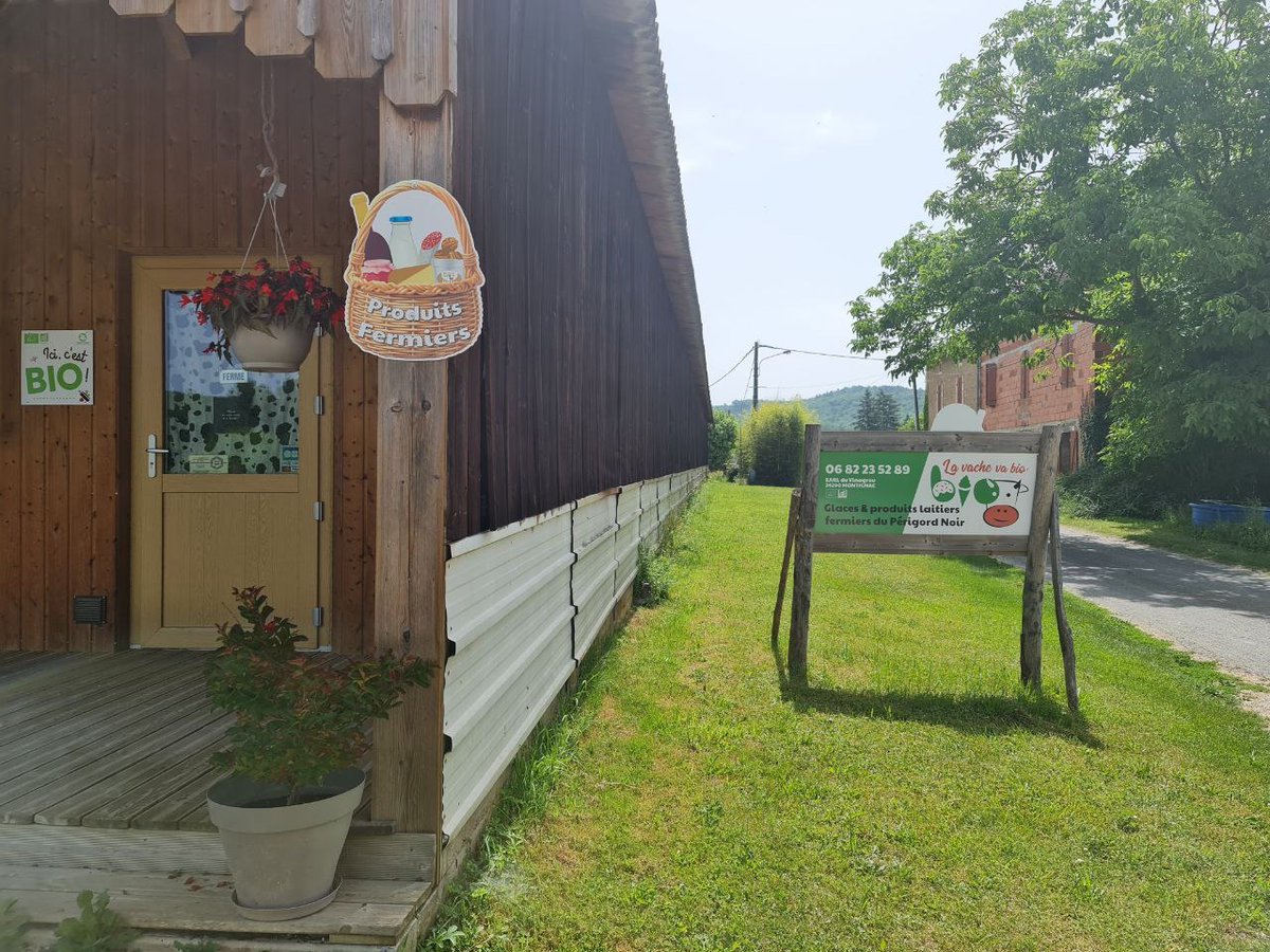 Mieux rémunérer les agriculteurs et mieux protéger ceux qui s’engagent dans l’agriculture Bio font partie de mes engagements. Merci à Christine Segonda de m’avoir fait visiter son exploitation. #legislatives2022 #Majoritepresidentielle