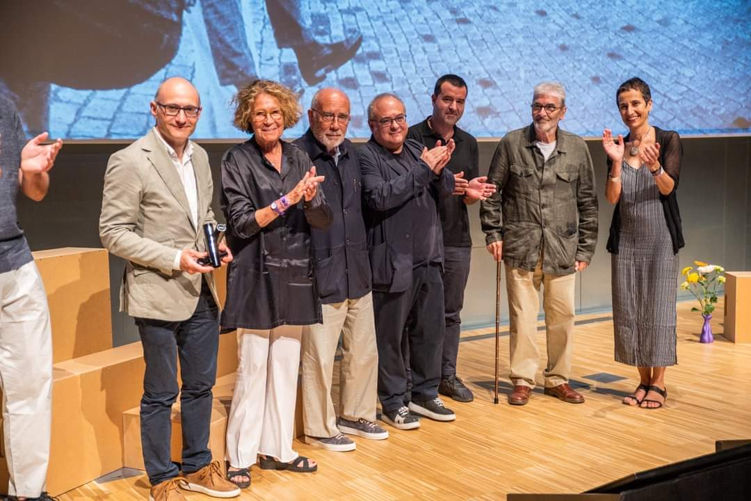 Moltes gràcies a l'<a href="/adifad/">ADI-FAD</a> pel premi Delta a la Trajectòria Empresarial coincidint amb el nostre 50è aniversari. Estem molt contents per aquest reconeixement a la promoció del disseny que vam començar en un llunyà 1972. 
#PremisFAD #premisdelta #disseny