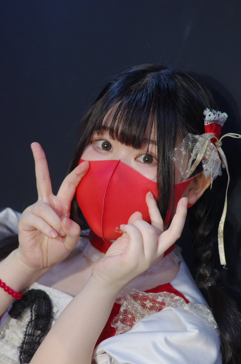 nakan0n's tweet photo. #ATLEPY 赤 #赤城はるか @akagiharuka はるるさん!!
一緒に笑って踊れる #えいぴーはいいぞ
声出しok楽しかった♪
(撮影どこじゃなかった)
no concept 天空のシラバス さん主催 ワンコインライブ 物販 #ポートレート #PENTAX #DA70 https://t.co/jENi084tdj